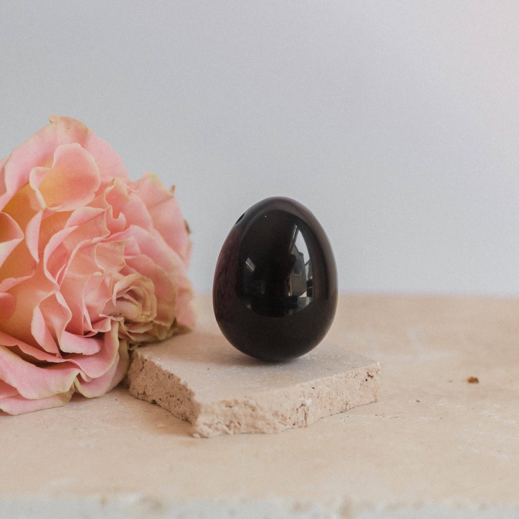 How Yoni Eggs Help Women Reconnect With Their Feminine Energy
