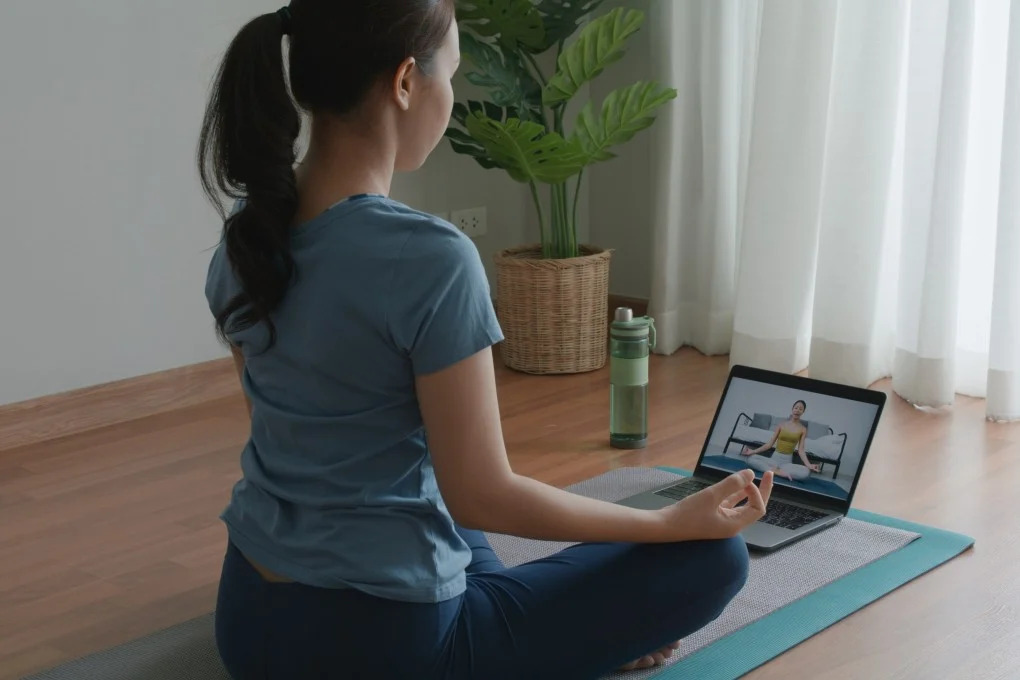 How Online Spiritual Life Coaching Helps Women Heal and Transform